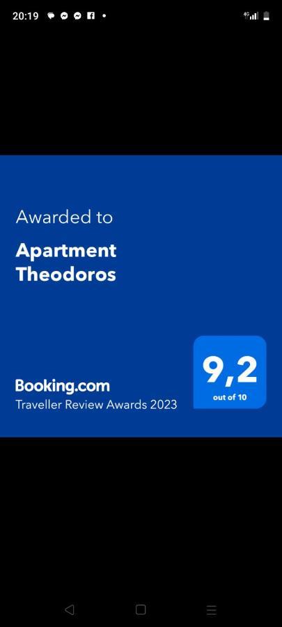 Apartment Theodoros Leonídion Exterior foto
